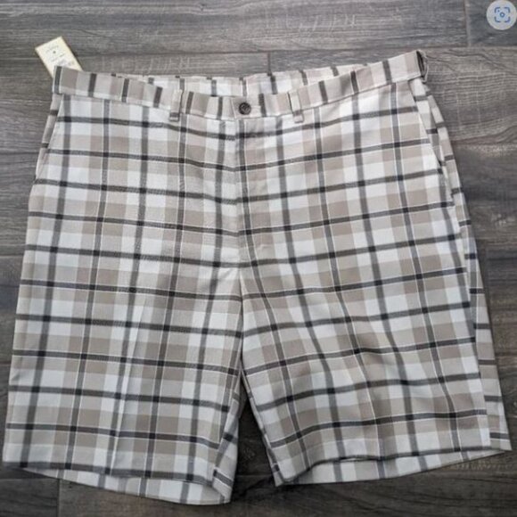 Haggar cool 18 performance shorts Size 42 - Picture 2 of 6